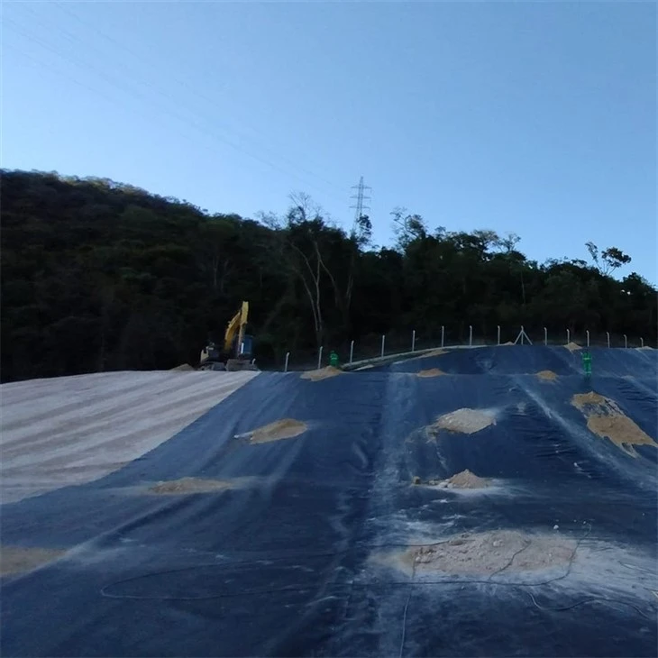 geomembrane dam liner (26)