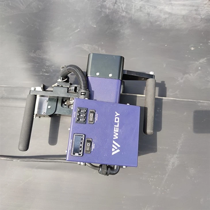 WGW300 welder (2)